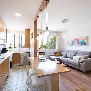 Estupendo En Segunda Línea De Playa Apartamento